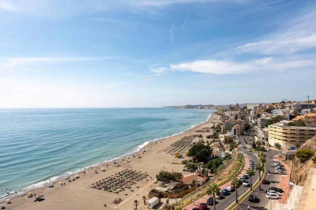 דירות בנאלמדנה Magnificas Vistas Al Mar מראה חיצוני תמונה