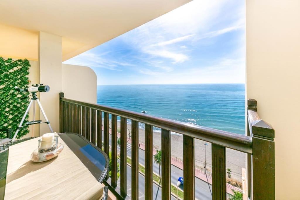 דירות בנאלמדנה Magnificas Vistas Al Mar מראה חיצוני תמונה